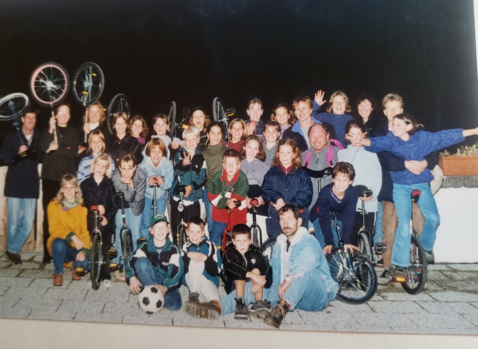 Der kinderzirkus   die allererste gruppe